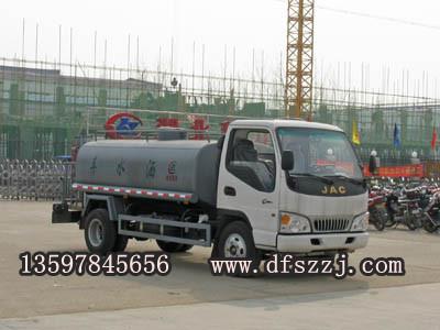 江淮灑水車圖片