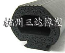 EPDM發(fā)泡橡膠條三元乙丙海綿條圖片