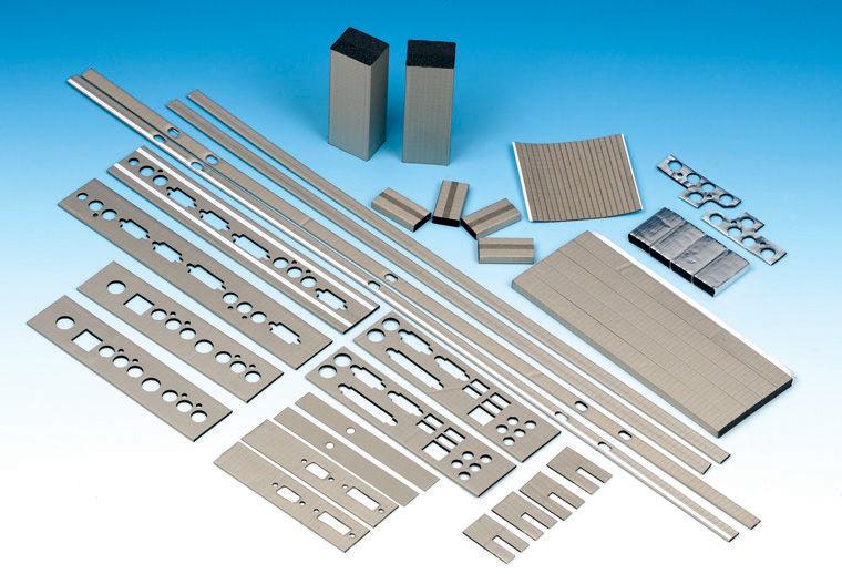 供應(yīng)專業(yè)生產(chǎn)導(dǎo)電泡棉背膠導(dǎo)電泡棉模切