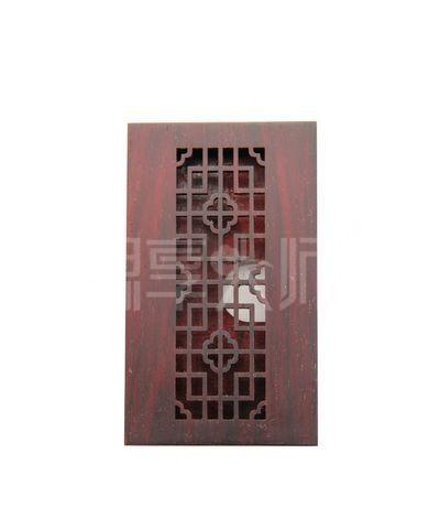 供應(yīng)專業(yè)個性化定制紅木辦公擺件名片盒紫檀木窗欞款名片盒