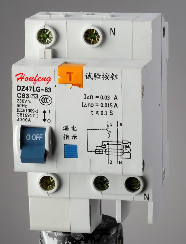 供应DZ47LG-63小型漏电断路器系列批发图片