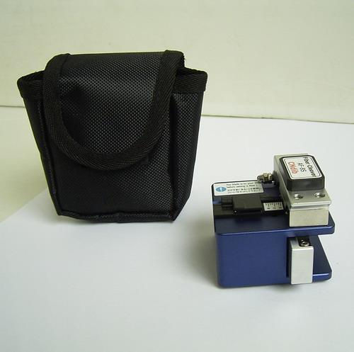 精密光纖切割刀圖片