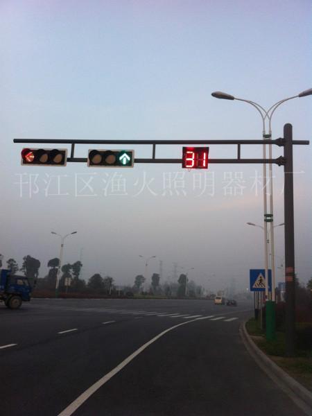 哪里有交通標志桿廠家圖片