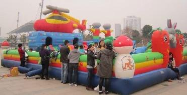 供應(yīng)兒童充氣城堡出租 充氣城堡出租廠家