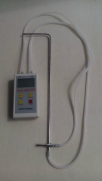 數(shù)字風(fēng)速風(fēng)壓儀圖片