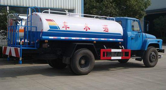 供應(yīng)尖頭140灑水車，工程*灑水車，高速工地沖洗，灑水