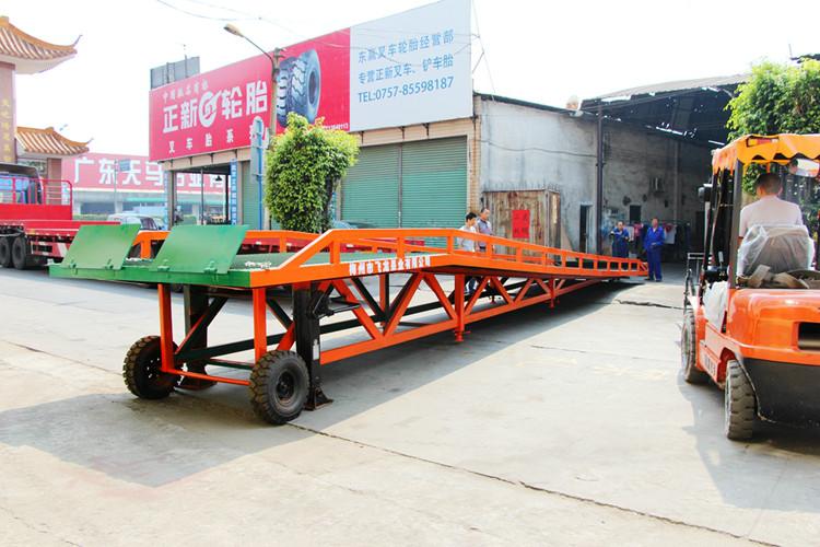 佛山順德移動式登車橋優(yōu)質(zhì)制造商圖片