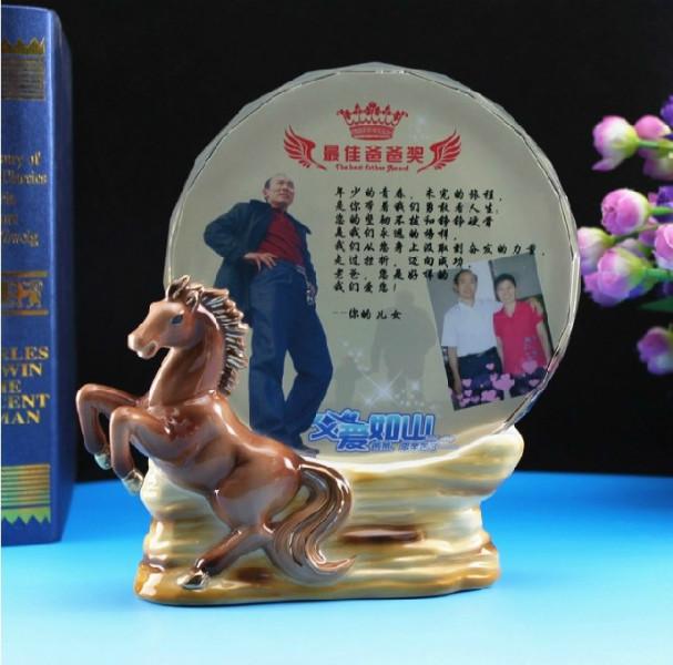 供應(yīng)水晶獎牌廠家，廣州水晶獎牌，水晶廠家，廣州水晶禮品