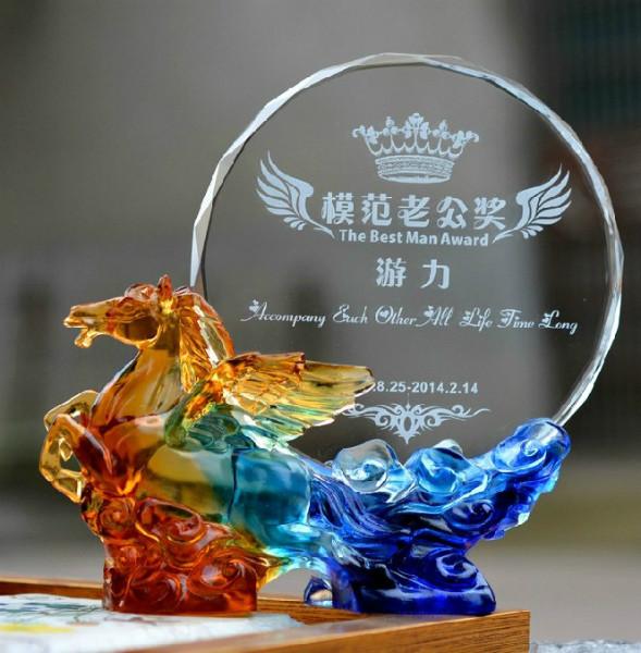 供應(yīng)水晶獎牌廠家，廣州水晶獎牌，水晶廠家，廣州水晶禮品