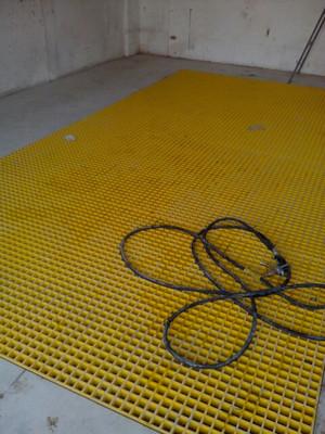 供應(yīng)呼和浩特玻璃鋼地格柵洗車篦子