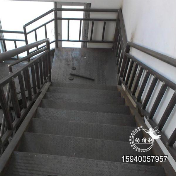 供應(yīng)遼寧工程消防樓梯