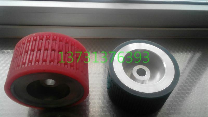 專業(yè)生產(chǎn)折頁機(jī)配件吸風(fēng)輪吸紙輪圖片