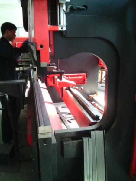 供應(yīng)瑞安數(shù)控折彎機/瑞安電液伺服折彎機/電液伺服折彎機