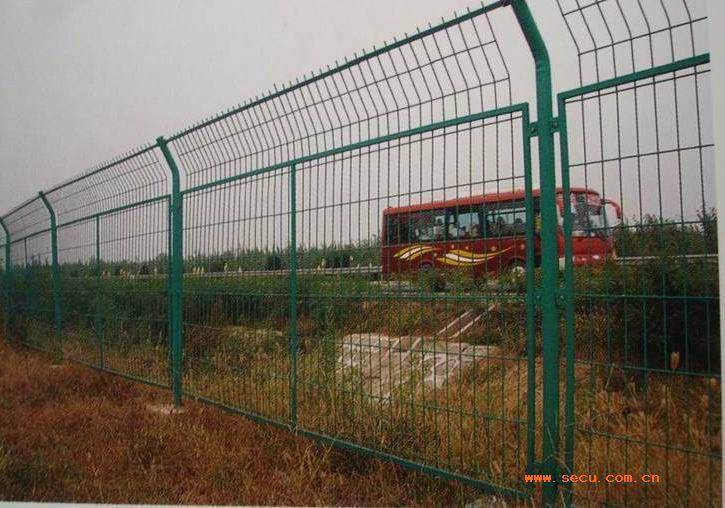 公路護(hù)欄價(jià)格圖片/公路護(hù)欄價(jià)格樣板圖 (4)