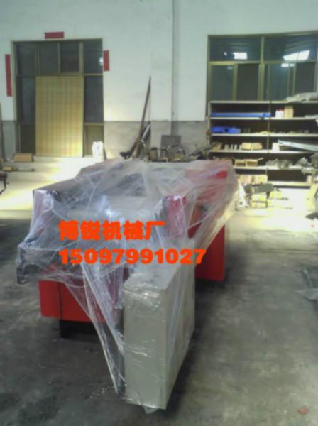 供應(yīng)圓木推臺(tái)鋸機(jī)械廠家