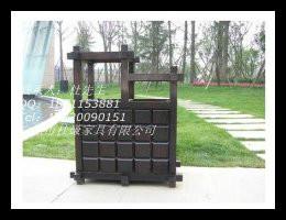 供應(yīng)鋼木垃圾桶鋼木垃圾箱