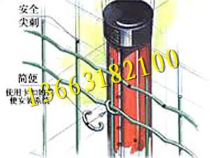 供应波浪型护栏网用途