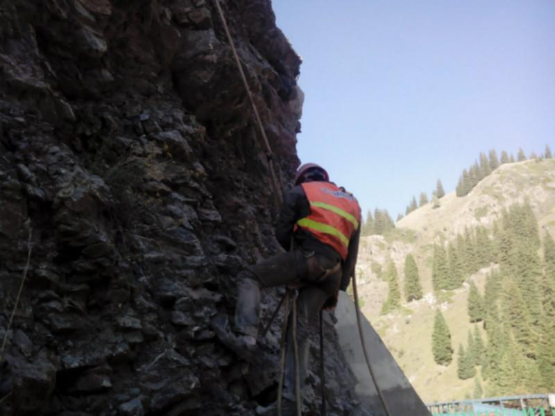 供應(yīng)成都邊坡防護專業(yè)施工公司，邊坡防護專業(yè)施工