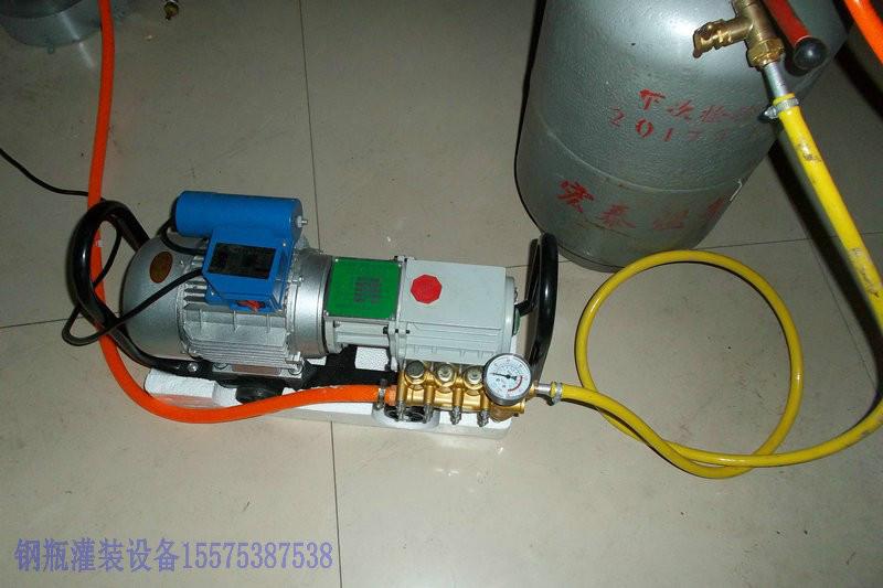 供應(yīng)杭州液體燃料灌裝機(jī)， 全自動(dòng)醇油灌裝機(jī)技術(shù)免費(fèi)轉(zhuǎn)讓