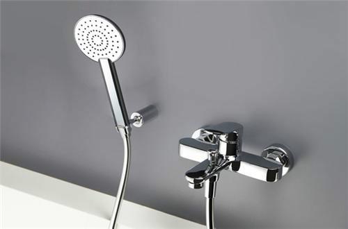 太原并州南路安裝水管坐便水龍頭圖片