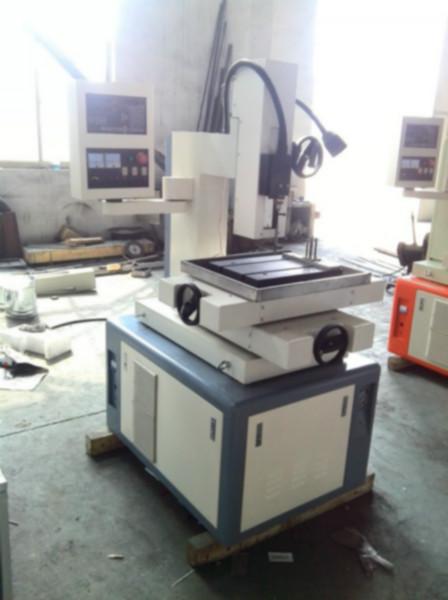 淮安地區(qū)穿孔機(jī)廠家直銷圖片