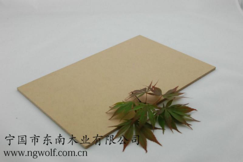 12mmE2級(jí)密度板纖維板密度板材 廠家直銷 可定制貼面