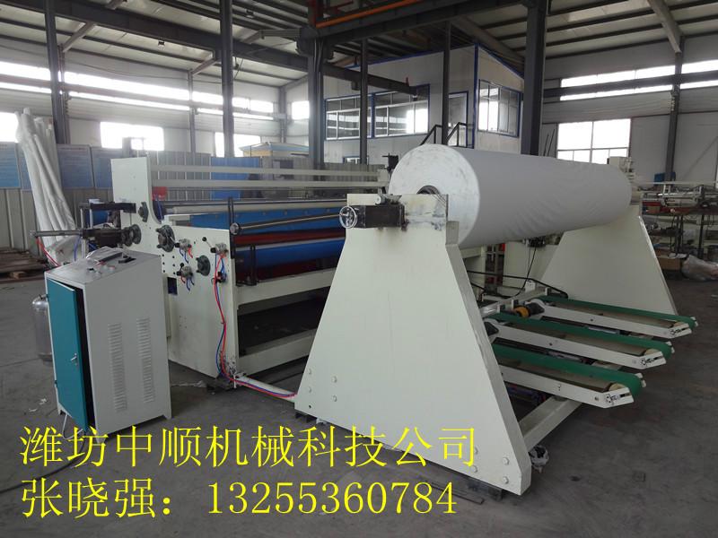 山東濰坊中順公司供應(yīng)湖南客戶的全自動平板紙切紙機(jī)方巾紙切紙機(jī)器設(shè)備