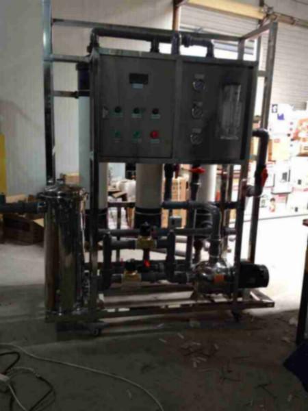 供應(yīng)化工純水機(jī)設(shè)備廠家 化工純水機(jī)設(shè)備