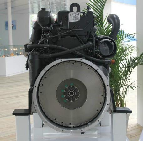 供應(yīng)奔馳OM906發(fā)動(dòng)機(jī)總成