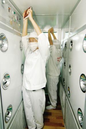 供應(yīng)寶安風(fēng)淋室貨淋室安裝生產(chǎn)與檢修