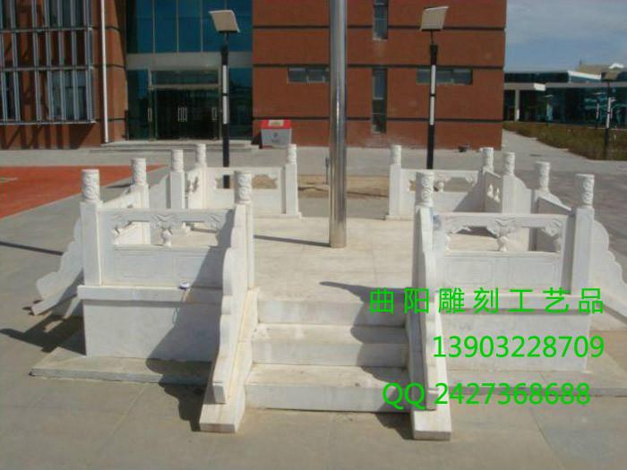 供應(yīng)*漢白玉護(hù)欄廠家