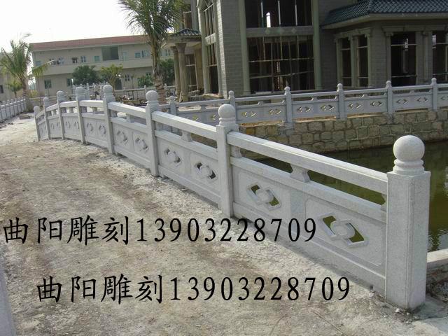 供應(yīng)漢白玉欄桿價(jià)格