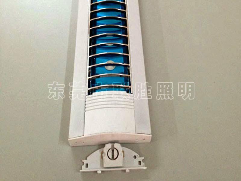 供應(yīng)LED單管防塵支架｜T8日光燈支架｜網(wǎng)紋罩支架批發(fā)