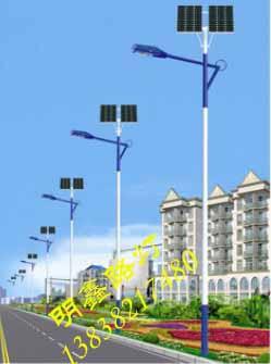 供應湖北十堰襄樊隨州荊門太陽能路燈新農(nóng)村LED路燈