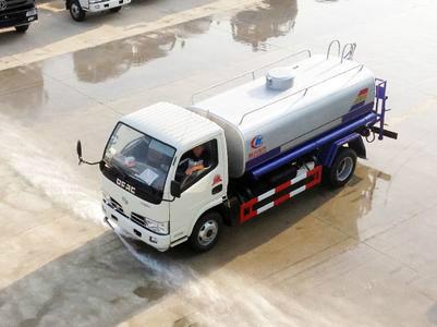 供應(yīng)黃巖地區(qū)東風灑水車