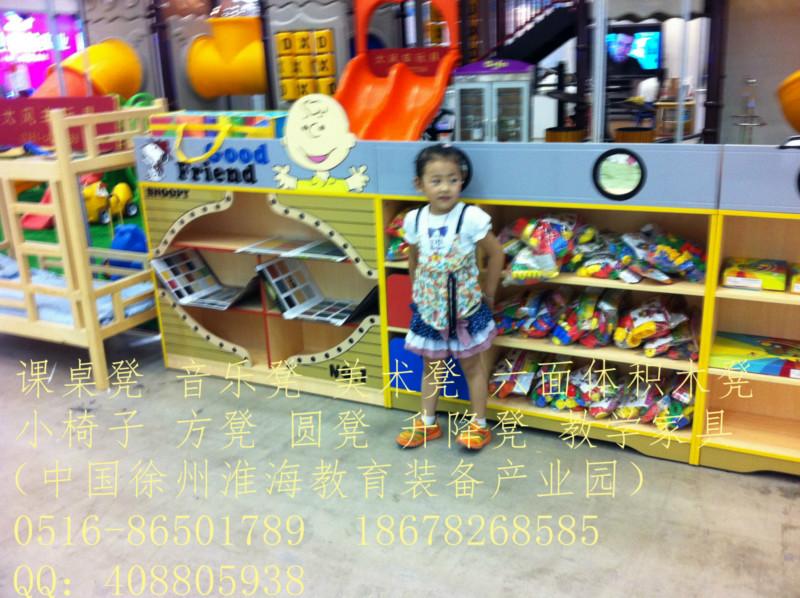 供應(yīng)六面體積木凳音樂凳木凳幼兒美術(shù)凳