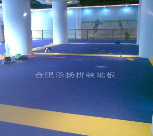 供應(yīng)蘇州溜冰場*地板批發(fā)