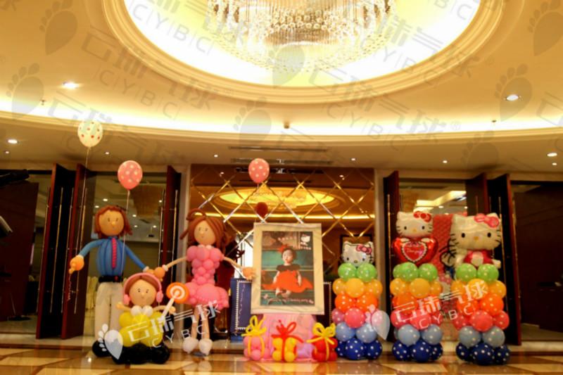 供應(yīng)簽到臺(tái)/成都?xì)馇蜓b飾/氣球造型布置/成都?xì)馇?  title=