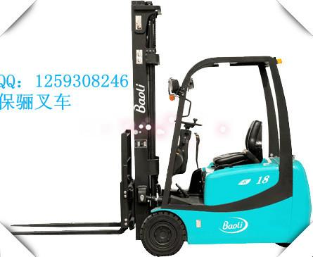 寶驪三支點(diǎn)電動(dòng)叉車圖片
