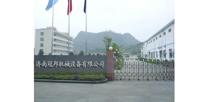 臥式液體灌裝機 濟寧礦泉水灌裝機