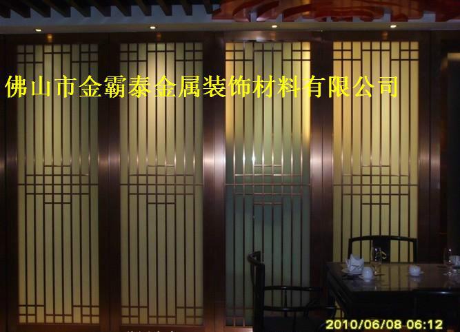 佛山不銹鋼鏤空隔斷價(jià)格2.0厚花格屏風(fēng)