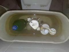 六鋪坑維修水管安裝馬桶水龍頭維修圖片