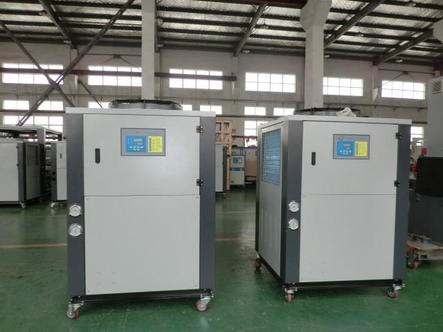 供應(yīng)山東電鍍液*冷水機組