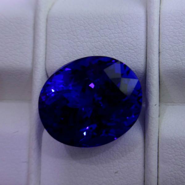 供應(yīng)藍(lán)色經(jīng)典坦桑石藍(lán)寶石5A級(jí)坦桑石