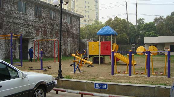 室外健身器材圖片