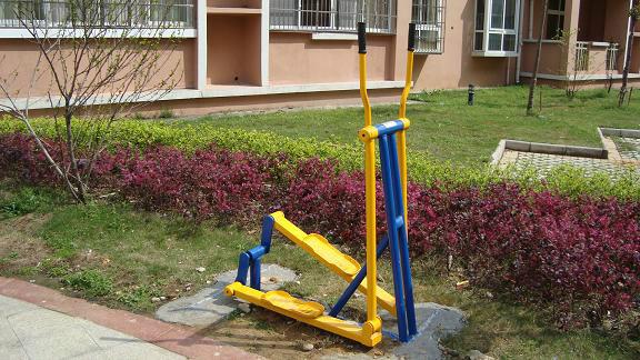 供應(yīng)戶外健身器材江西游樂設(shè)備