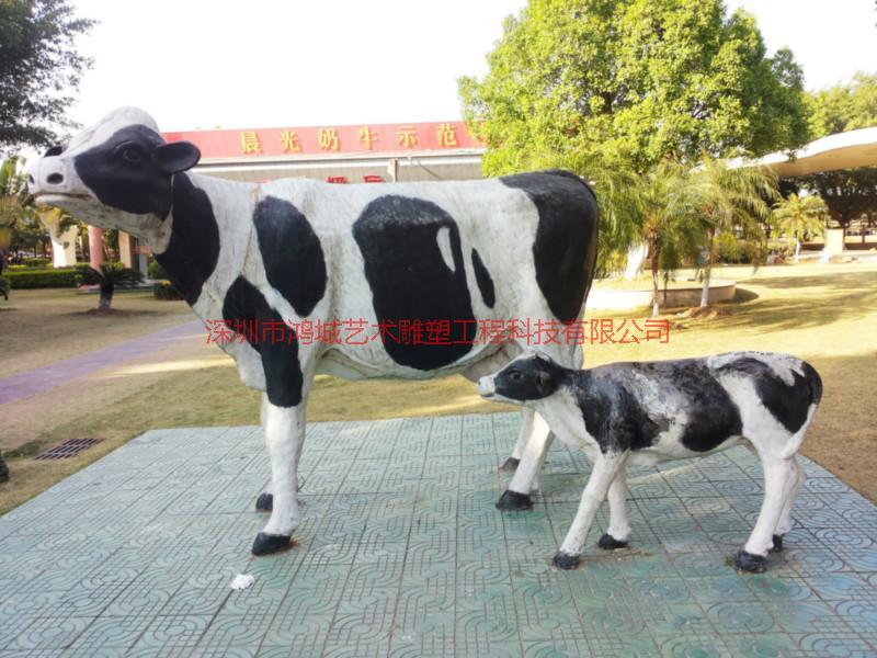 供應(yīng)玻璃鋼奶牛雕塑/仿真奶牛雕塑/彩繪奶牛雕塑/玻璃鋼奶牛