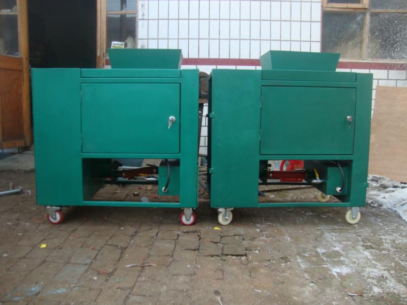 供應(yīng)無(wú)機(jī)纖維噴涂機(jī)設(shè)備