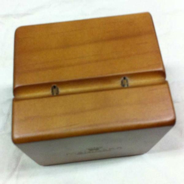 供應(yīng)木制噴漆精油盒