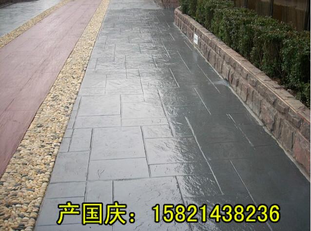 壓模地坪風(fēng)景區(qū)路面首選圖片